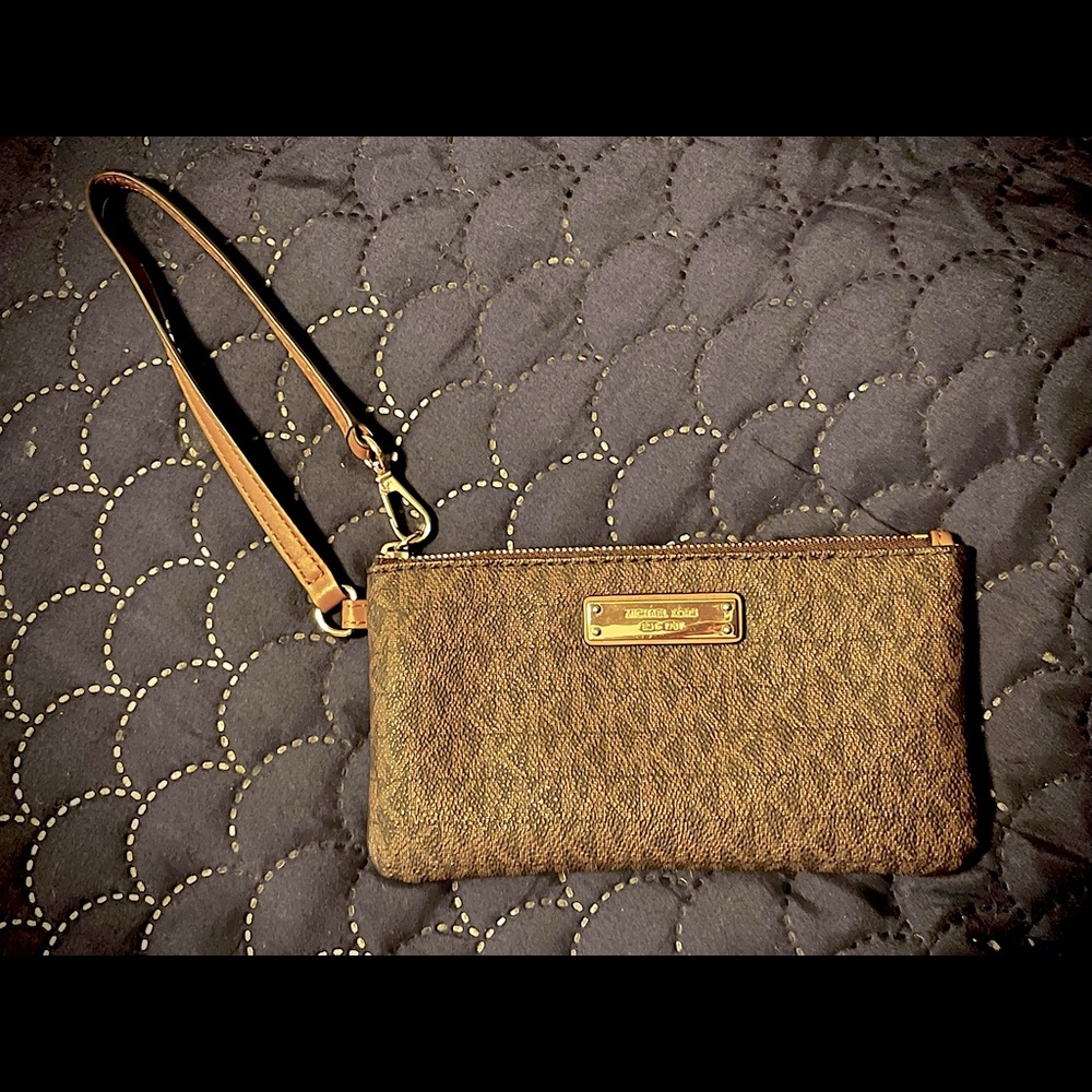 Michael Kors Wristlet Wallet Clutch